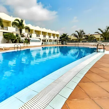 شقة Oasis Fanabe Townhouse أذيخي