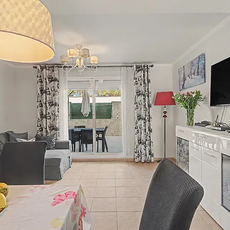 Apartment Oasis Fanabe Townhouse